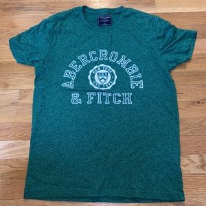 Abercrombie & Fitch t-shirt